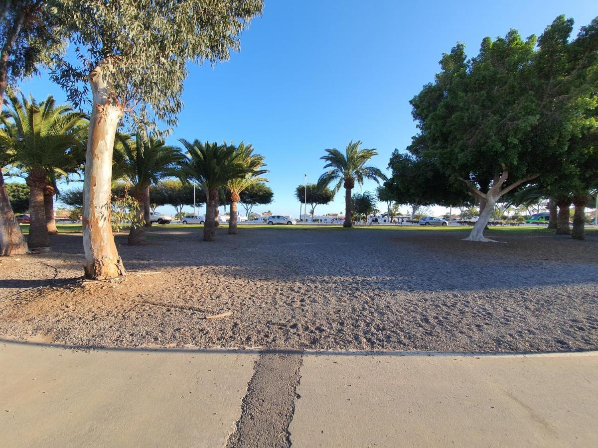Pool & Wifi Free Shared Flat Private Room By Ocean Park Maspalomas  Bagian luar foto