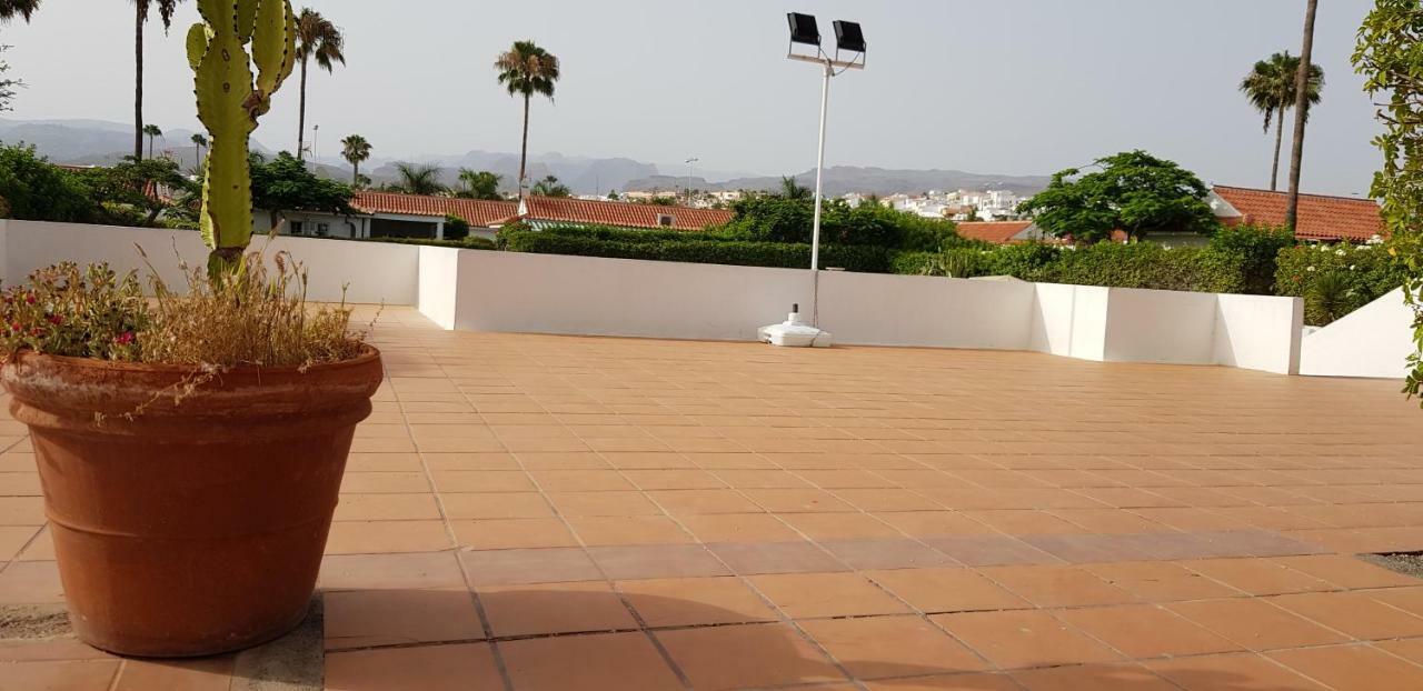 Pool & Wifi Free Shared Flat Private Room By Ocean Park Maspalomas  Bagian luar foto