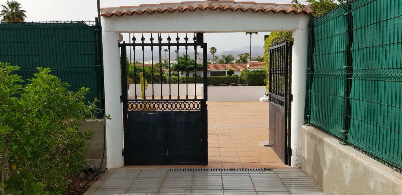 Pool & Wifi Free Shared Flat Private Room By Ocean Park Maspalomas  Bagian luar foto